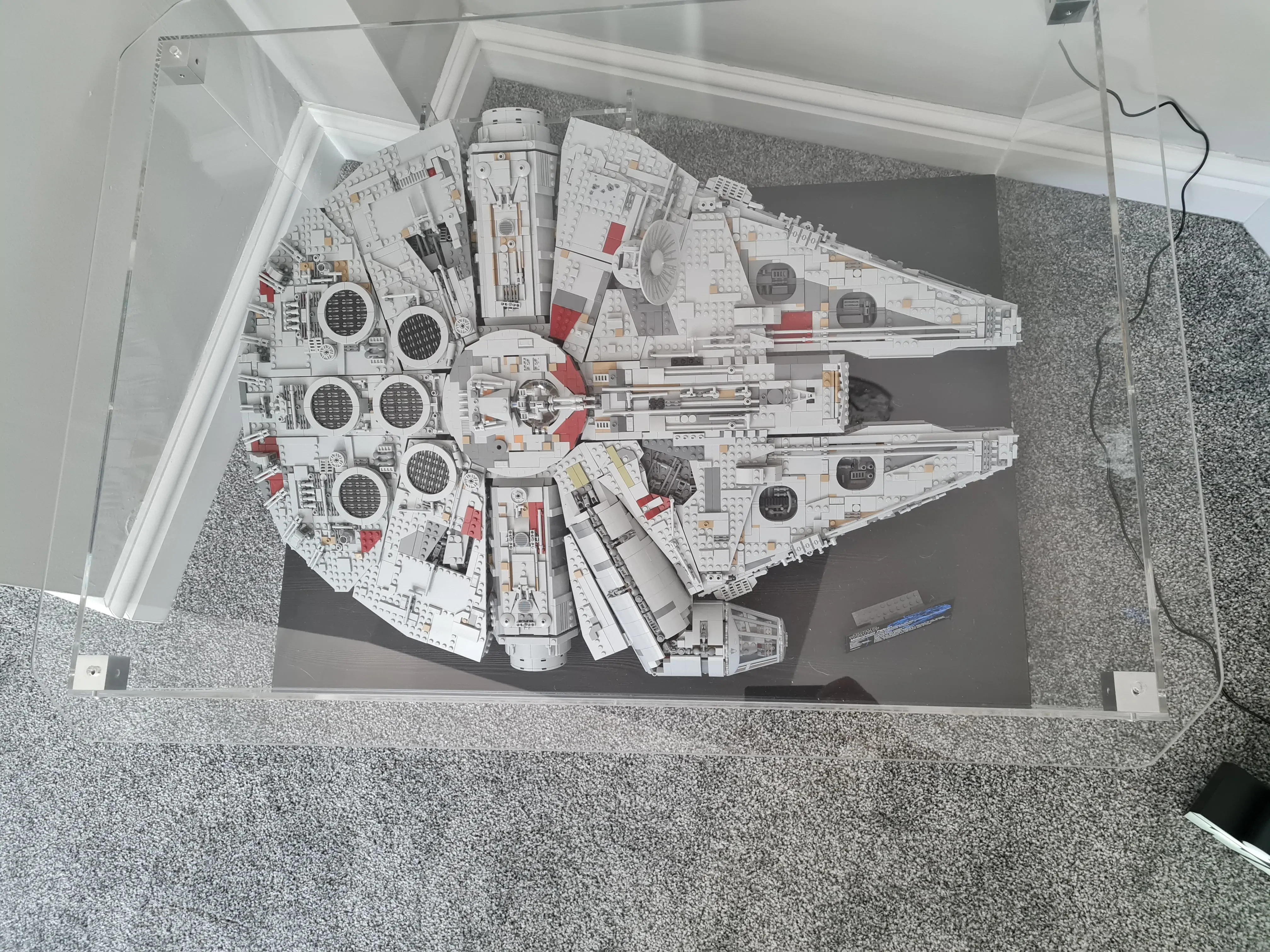 Display stand for LEGO® Star Wars™ Millennium Falcon (75192) — Wicked Brick